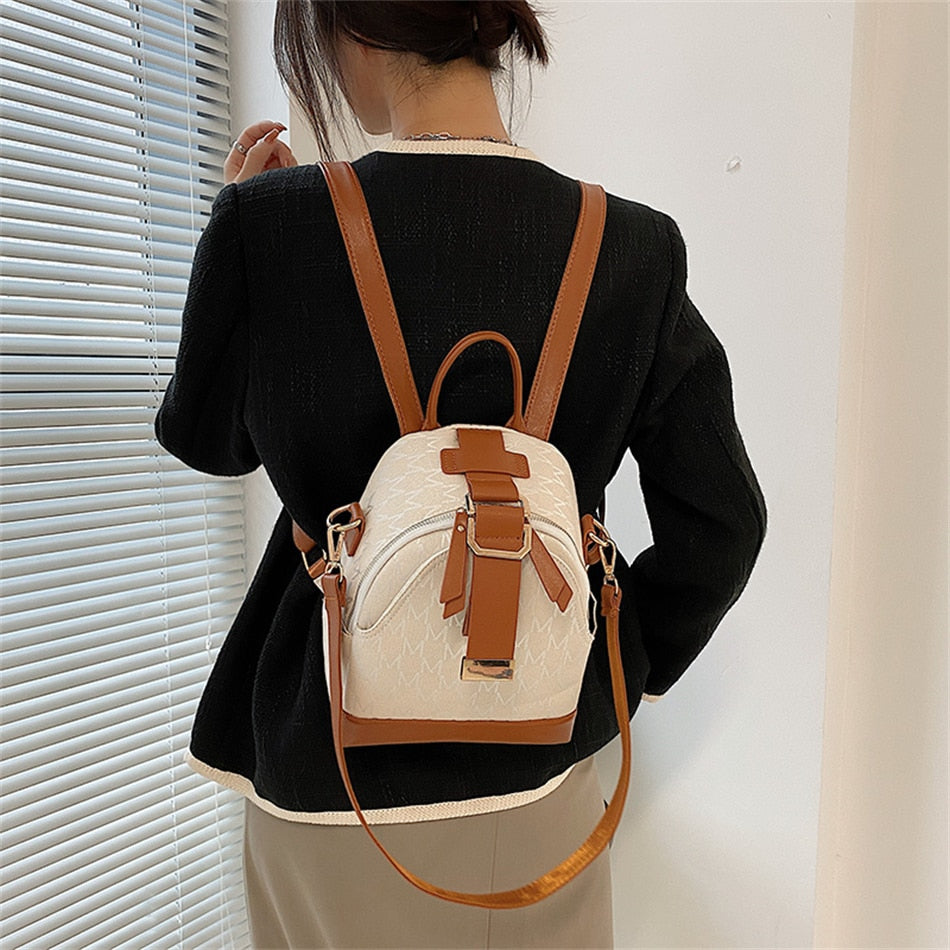 Phoebe - Stylish backpack with geometric pattern