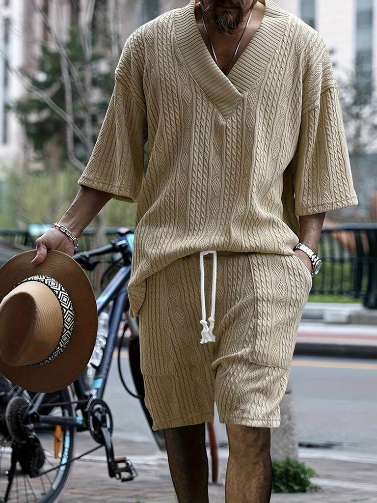 Andrew – set consisting of a comfortable V-neck knitted top and matching shorts-DESTINY