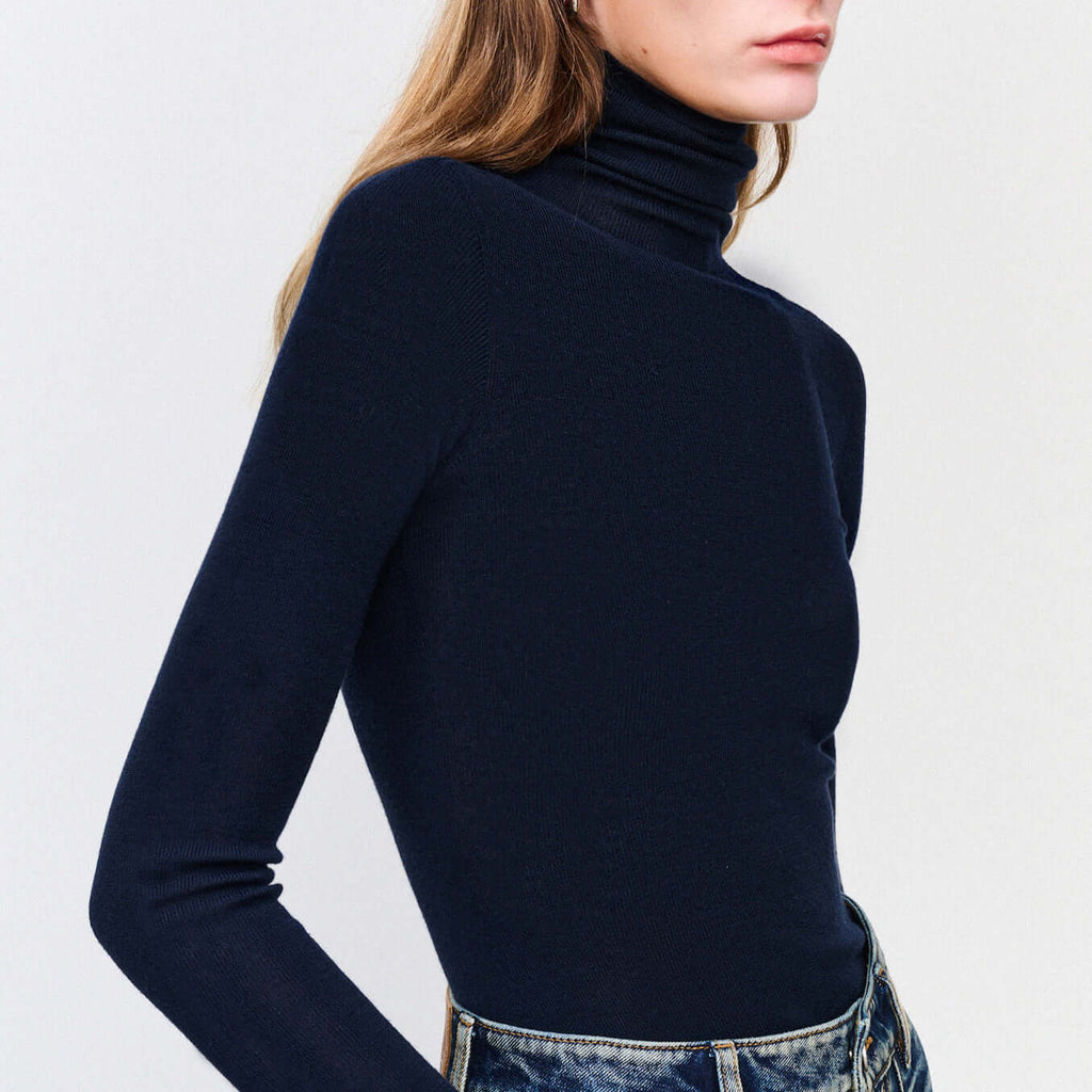 Plain-coloured long-sleeved knitted top with high neckline-DESTINY