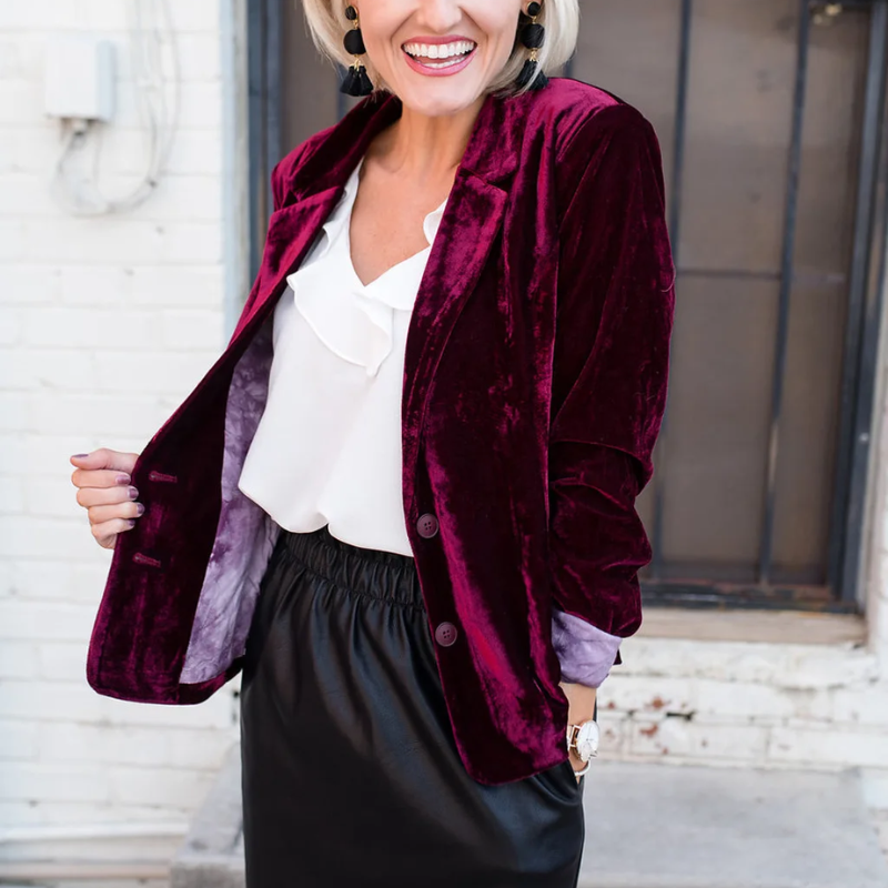 Long-sleeved velvet blazer for women - Trendy fashion for any season - Sophisticated look for any occasion-DESTINY