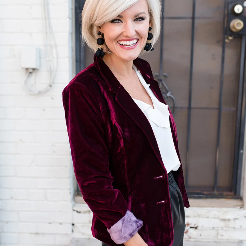 Long-sleeved velvet blazer for women - Trendy fashion for any season - Sophisticated look for any occasion-DESTINY