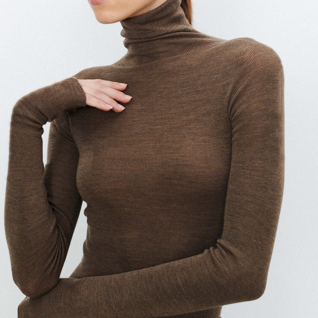 Plain-coloured long-sleeved knitted top with high neckline-DESTINY