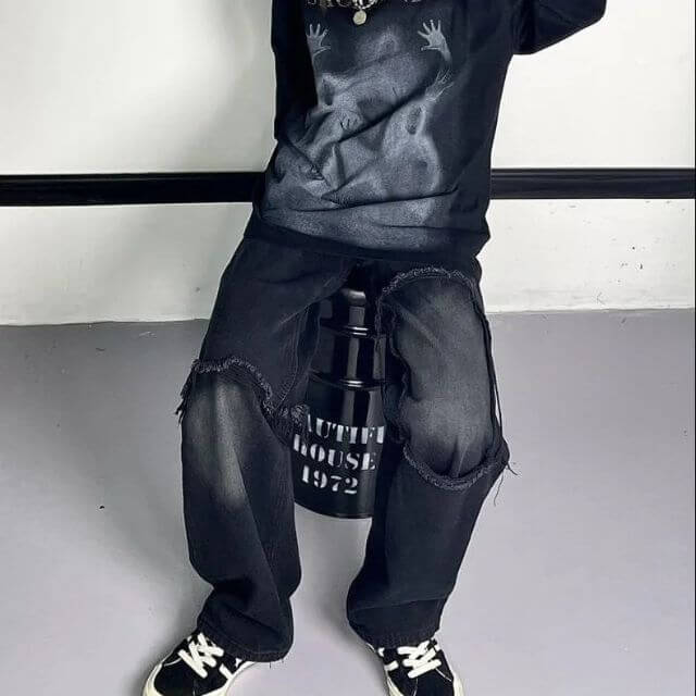 Maverick - Casual cargo trousers with frayed accents-DESTINY