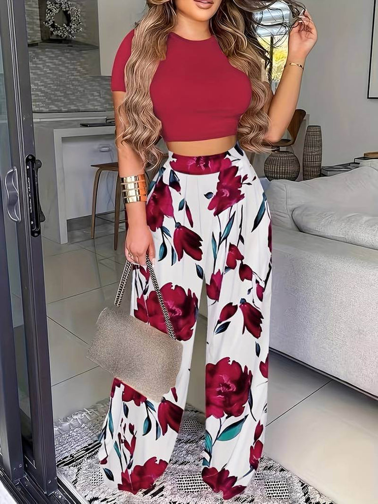 Amelia – summer set consisting of a cropped t-shirt and floral wide-leg trousers-DESTINY