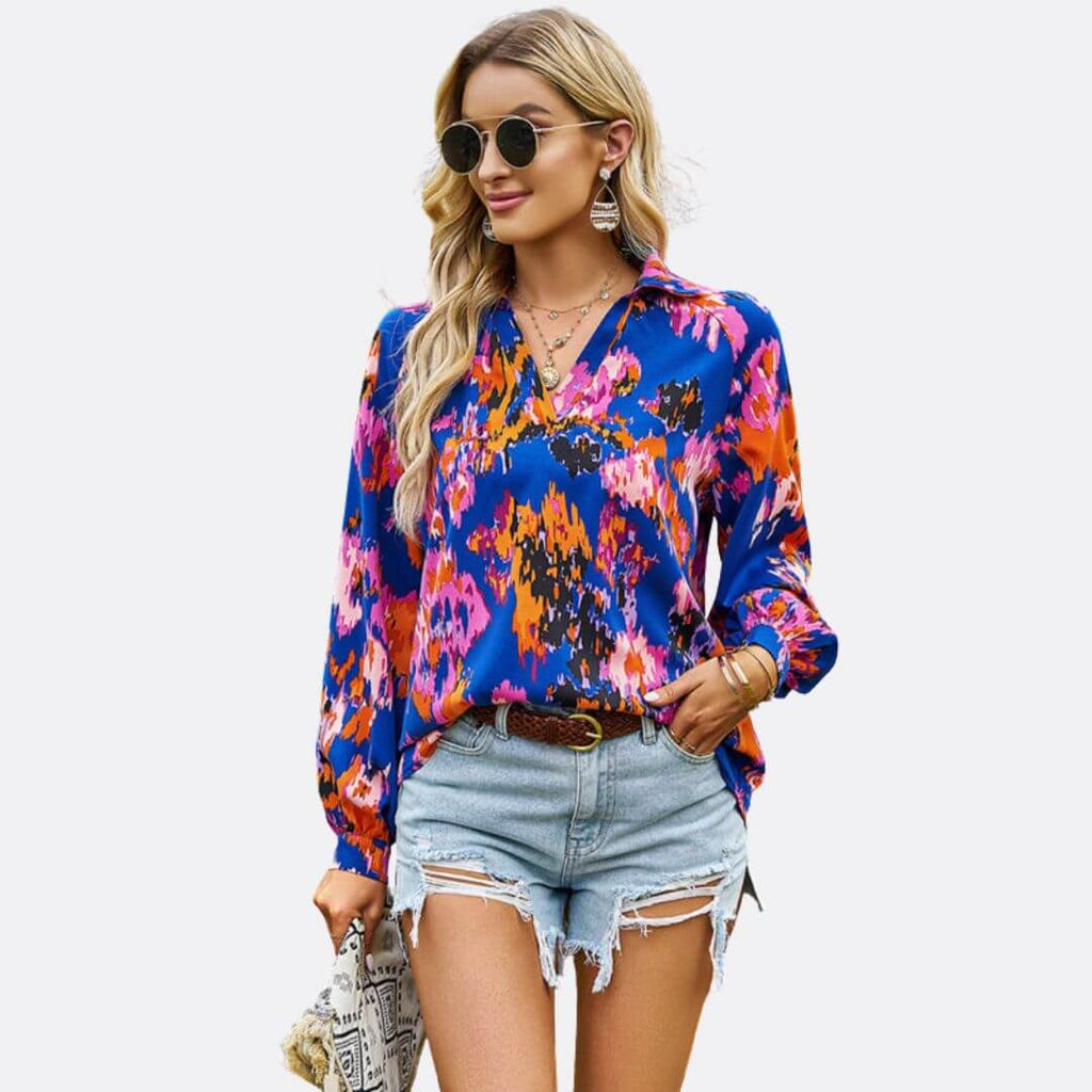 Lola - V-neck blouse with abstract print-DESTINY