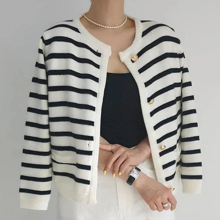 Fashionable single-breasted jacket - Lightweight and breathable material - Trendy fashion for any season-DESTINY