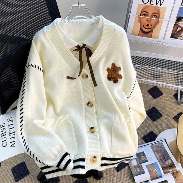 Chic cardigan with contrasting details-DESTINY