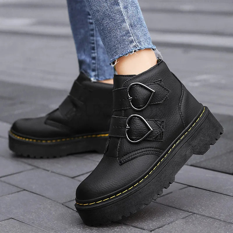 Fashionable ankle boots with heart-shaped buckles-DESTINY