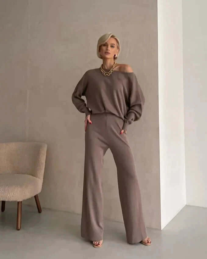 Regina - Sexy knitting set-DESTINY