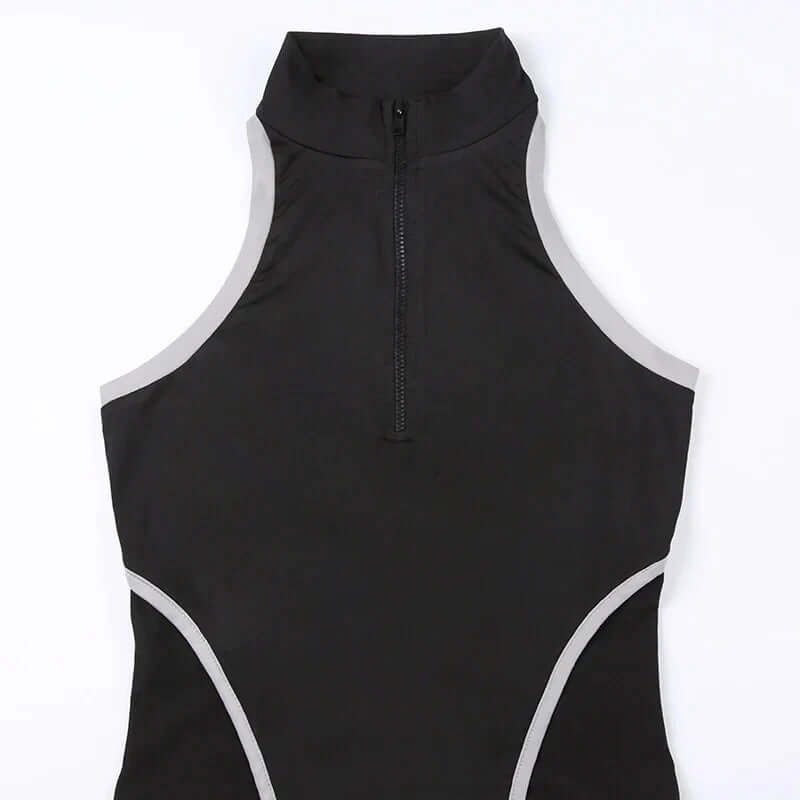 Zoe - Sporty crop top with high collar-DESTINY