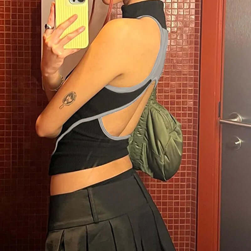 Zoe - Sporty crop top with high collar-DESTINY