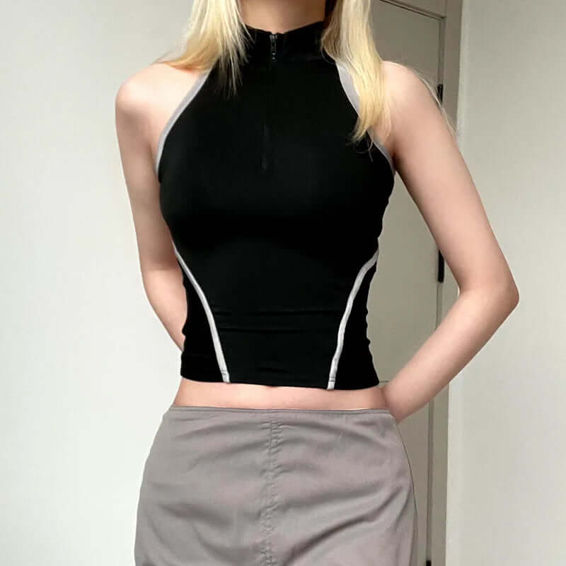 Zoe - Sporty crop top with high collar-DESTINY