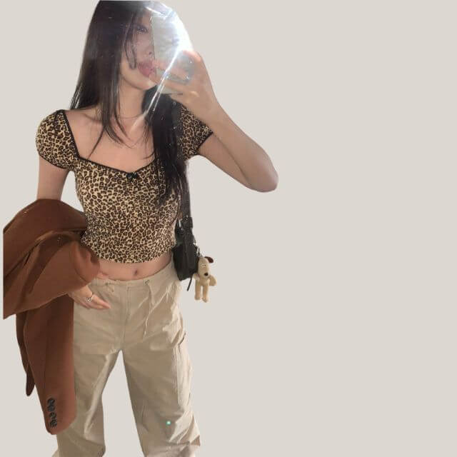 Zara - Leopard print crop top with vintage flair-DESTINY