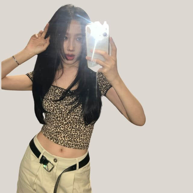 Zara - Leopard print crop top with vintage flair-DESTINY