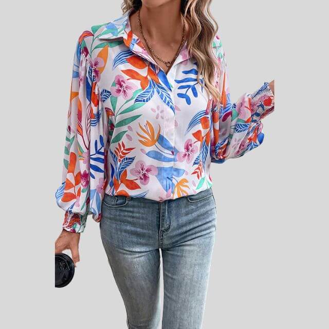Aira - Flowing blouse with floral print-DESTINY