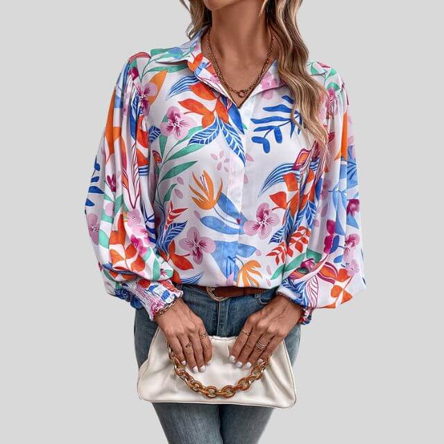 Aira - Flowing blouse with floral print-DESTINY