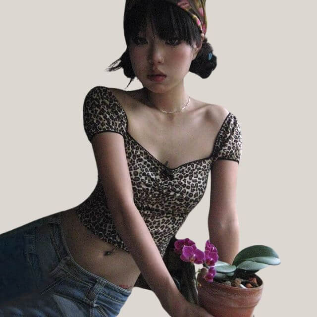 Zara - Leopard print crop top with vintage flair-DESTINY