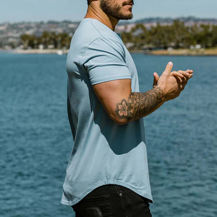 TAYLOR - THE MUSCLE BASIC T-SHIRT-DESTINY