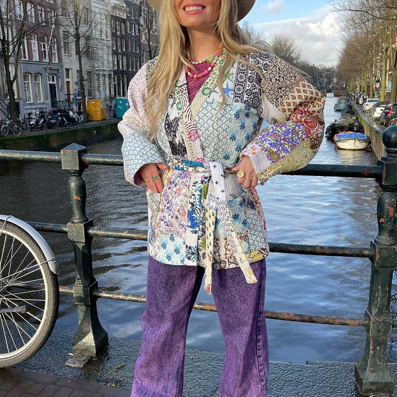 Modern women's cardigan with colourful print-DESTINY