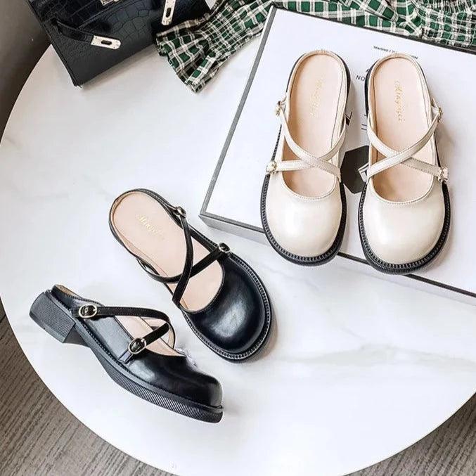 Pumps with chic strap-DESTINY