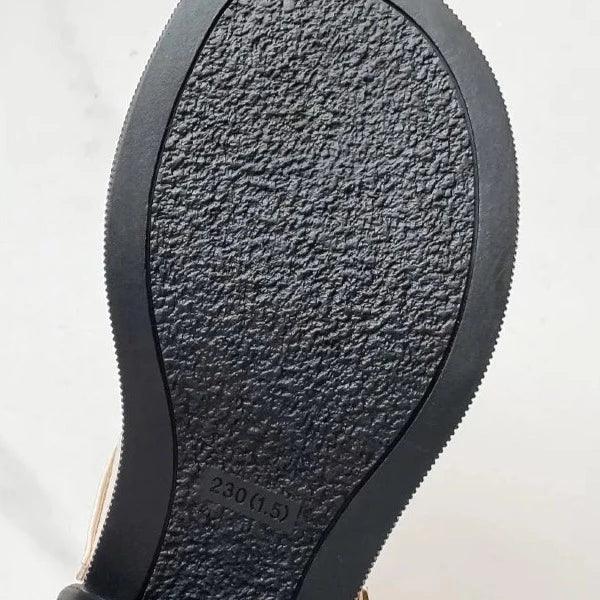 Pumps with chic strap-DESTINY